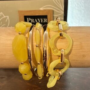 💥2/$10💥 Cato Elegant Yellow Bracelet Set